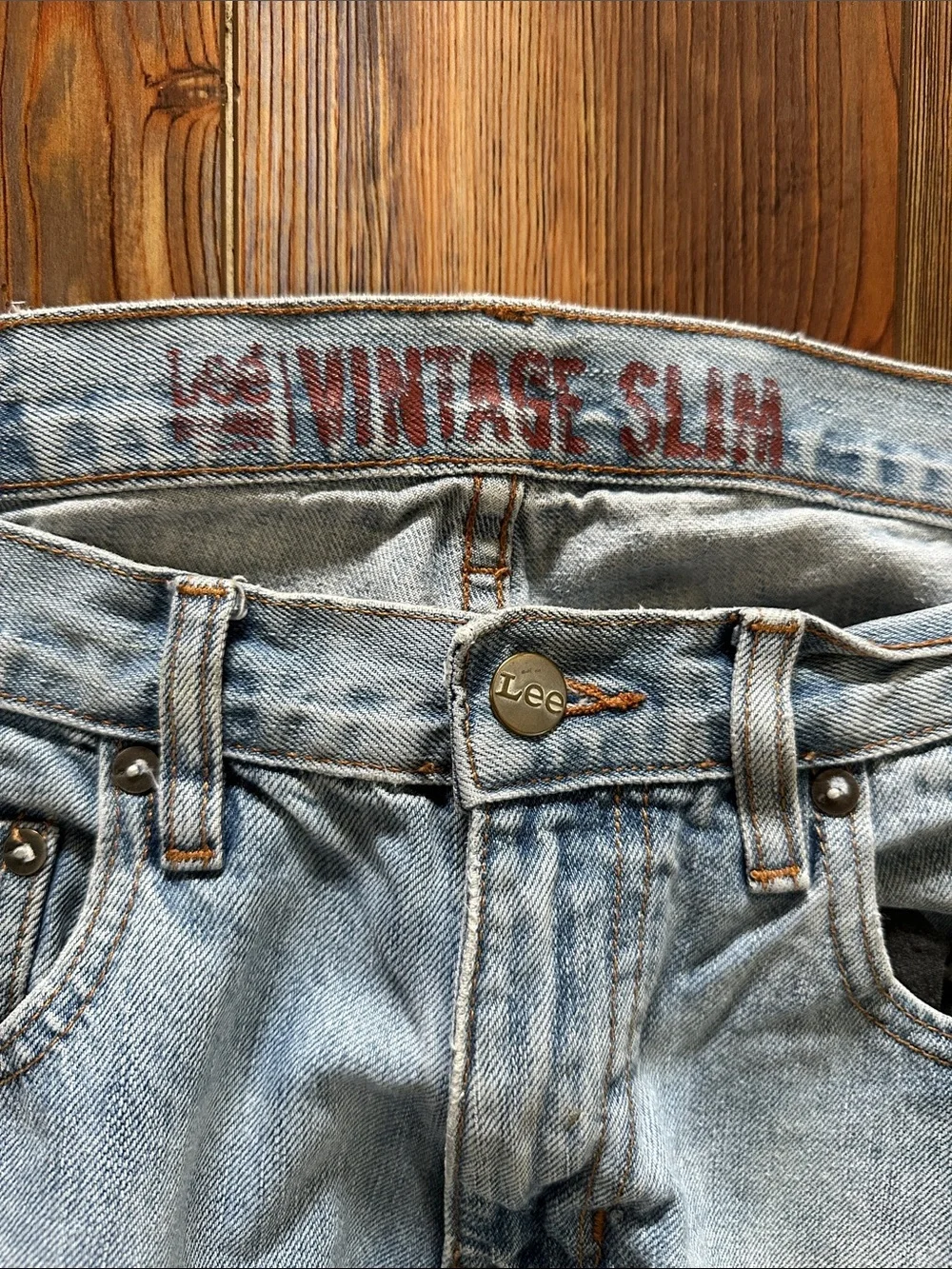 Lee Men's Vintage Slim Light Wash Blue Jeans 30/32